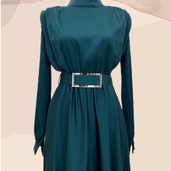 Custom Turkish Style Modest Maxi Dress (never worn) - Picture 2 of 5